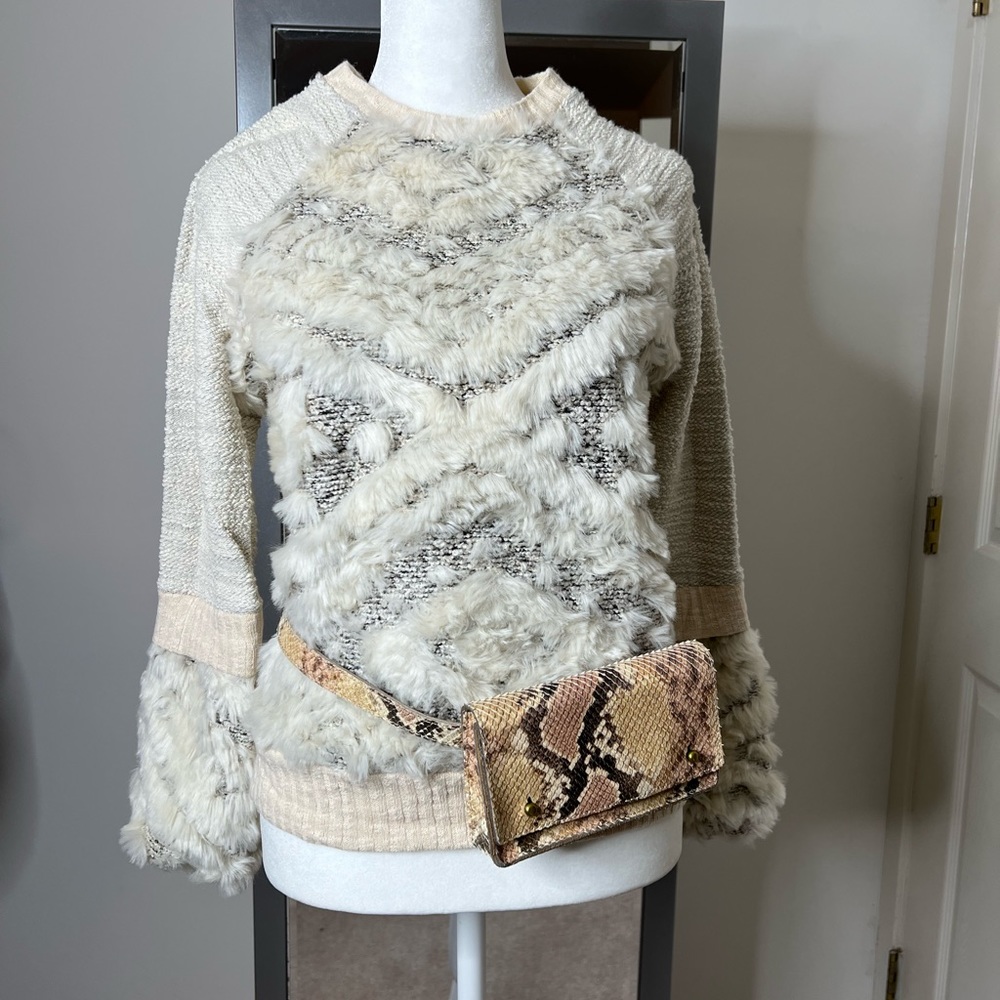 NWT Anthropologie Sweatshirt Sweater
